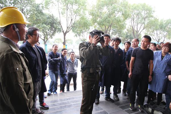 PF-01聚氯乙烯含氟（螢丹）涂料應用簡介